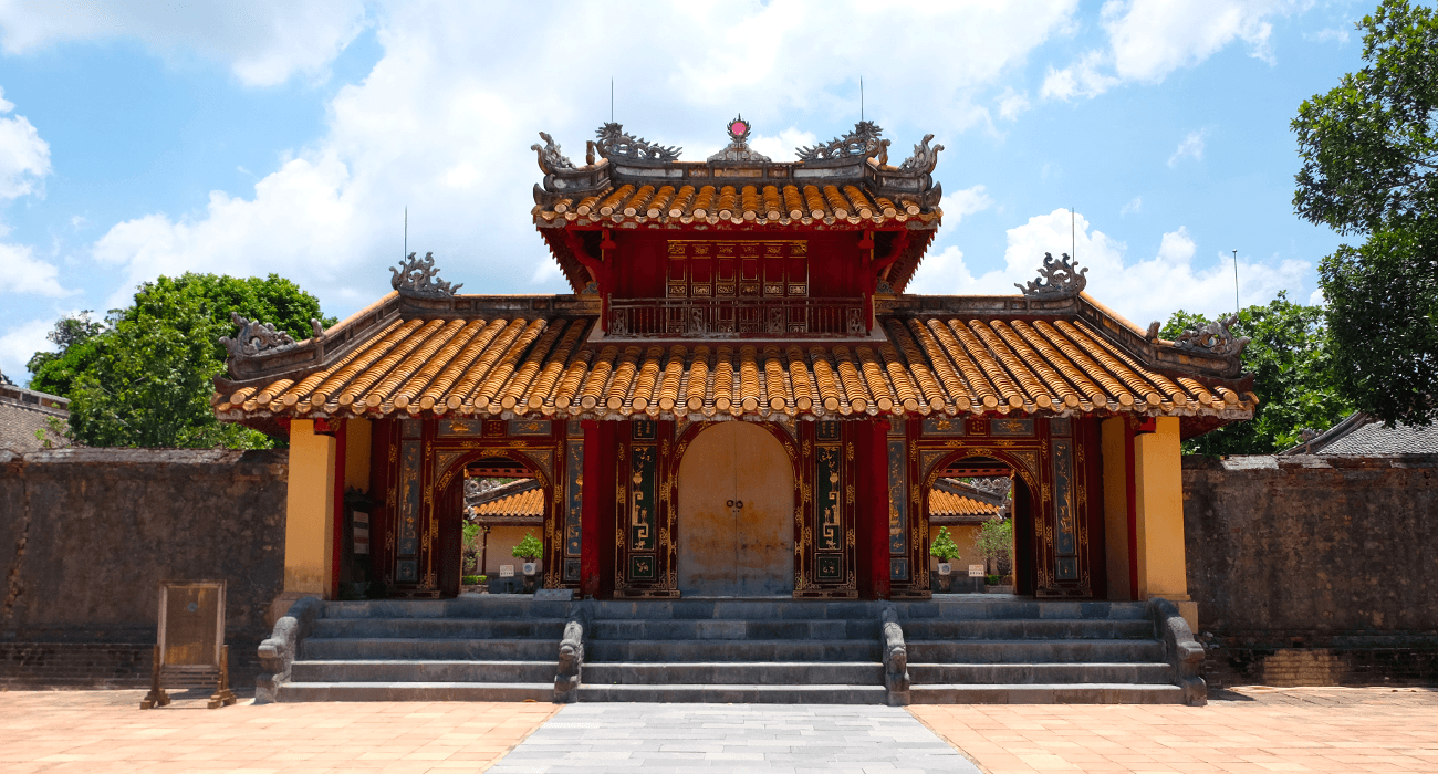 Photo du tombeau de Minh Mang à Hue