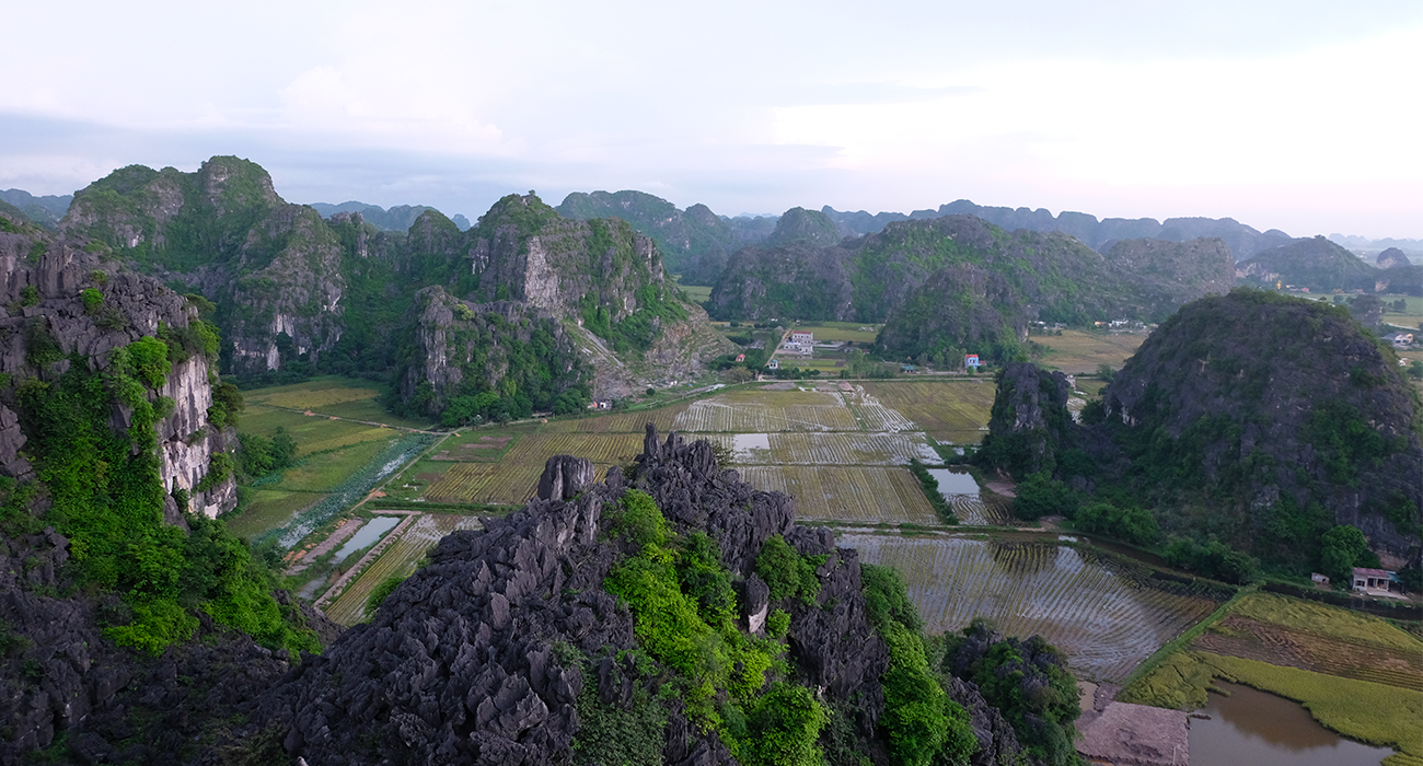 Photo prise depuis Hang Mua avec vue sur les rizières de Ninh Binh