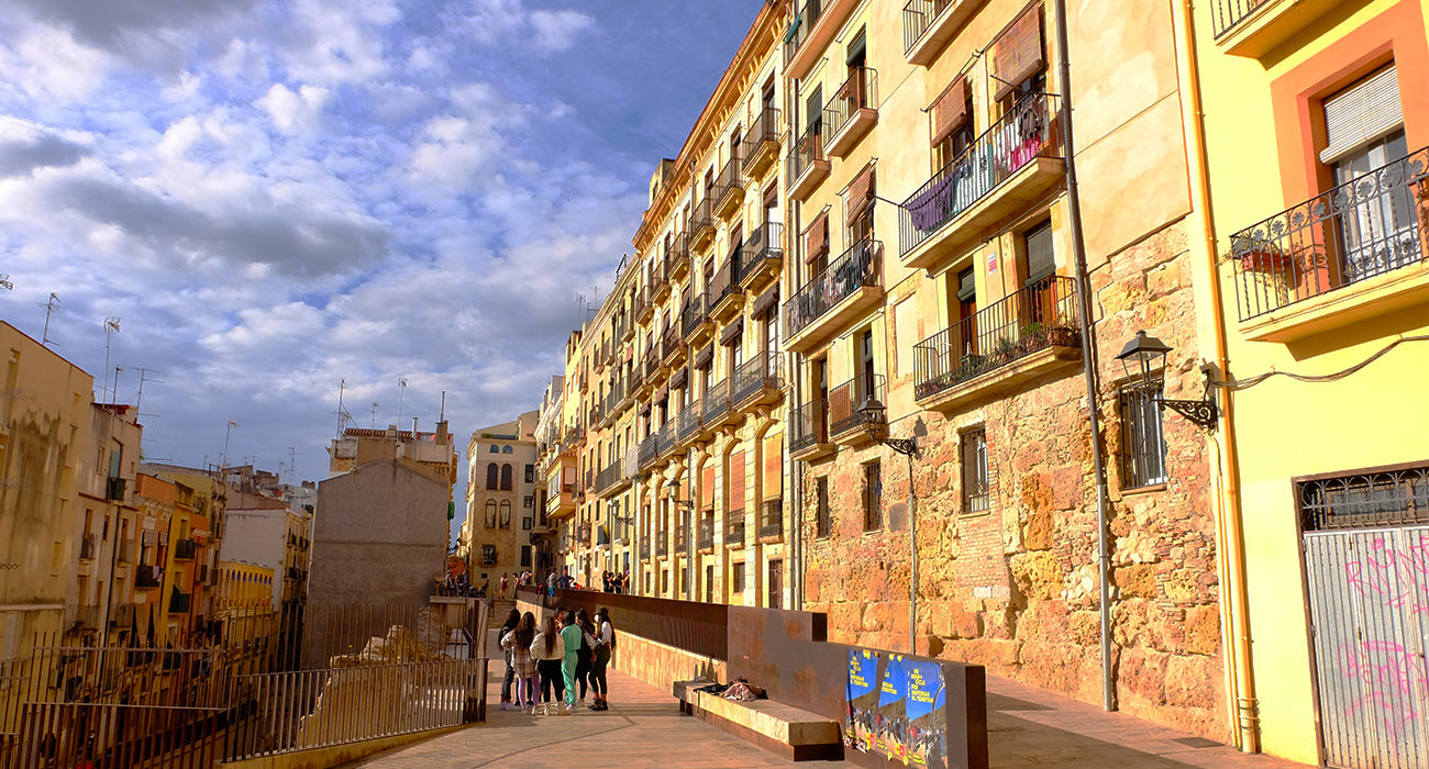 Photo des facades et ruelles du vieux centre de Tarragona 